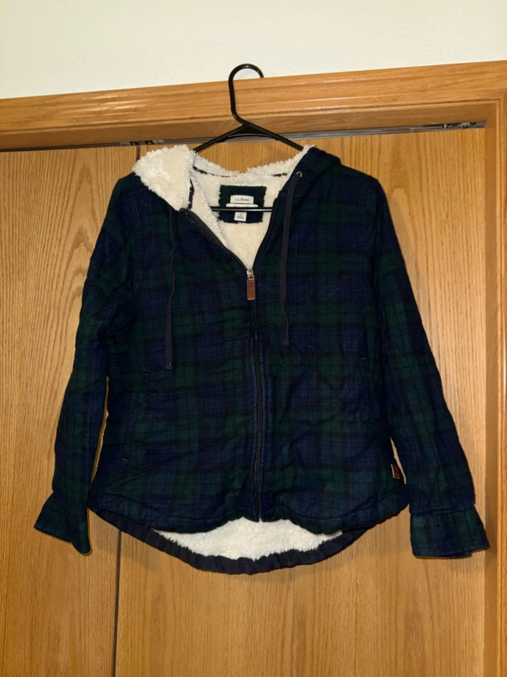 L.L. Bean Cream Sherpa-Lined Hoodie Plaid with Navy and Forest Green